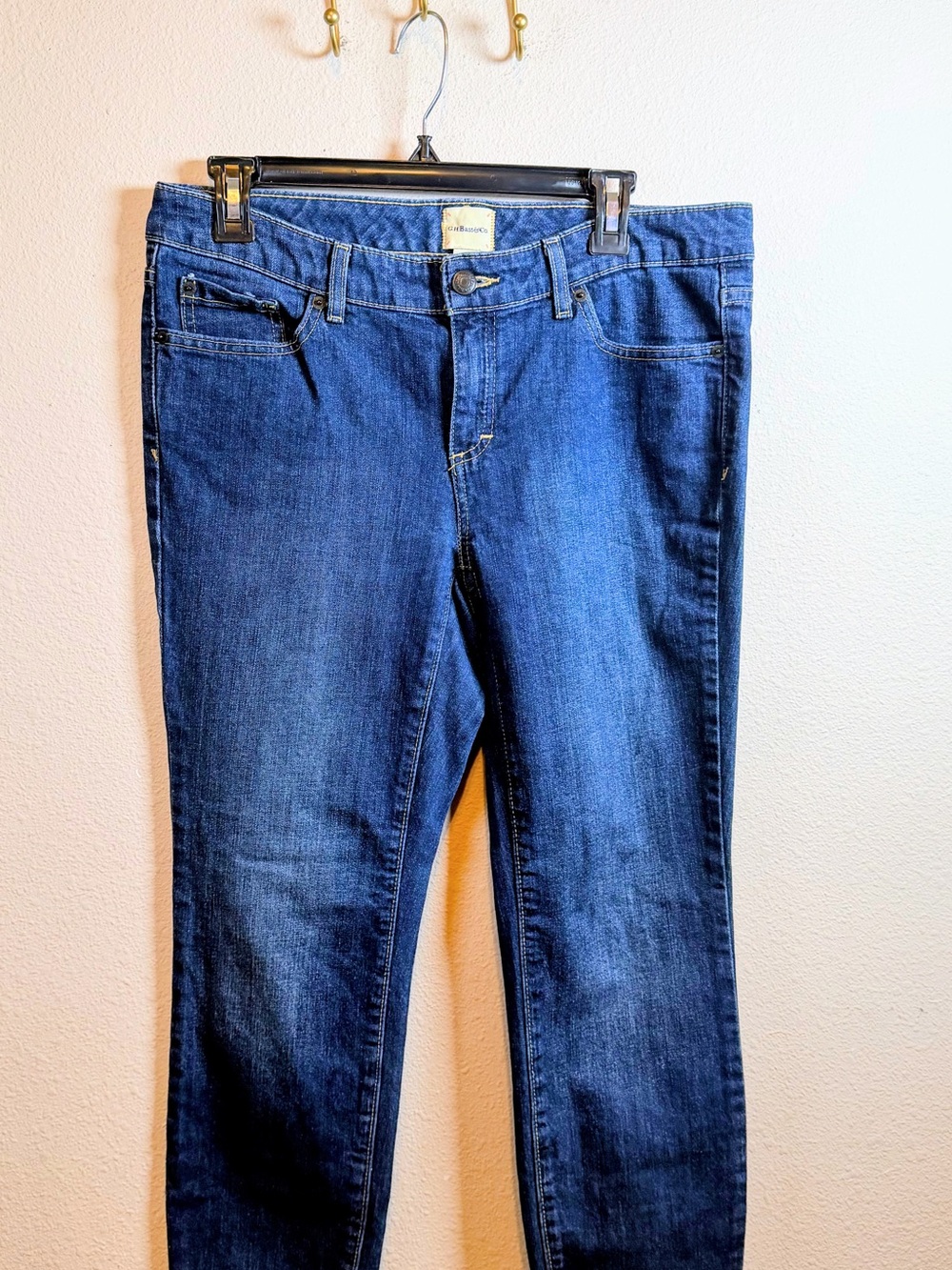 G.H. Bass & Co. Women Skinny Jeans in Dark Blue Denim. Size 10